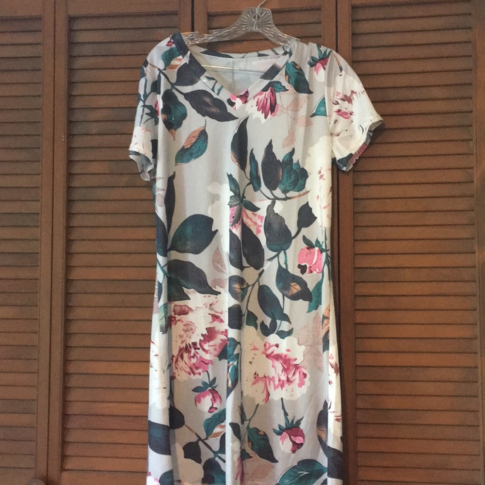 Floral t shirt style dress